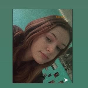 Meet your Posher, Brooke